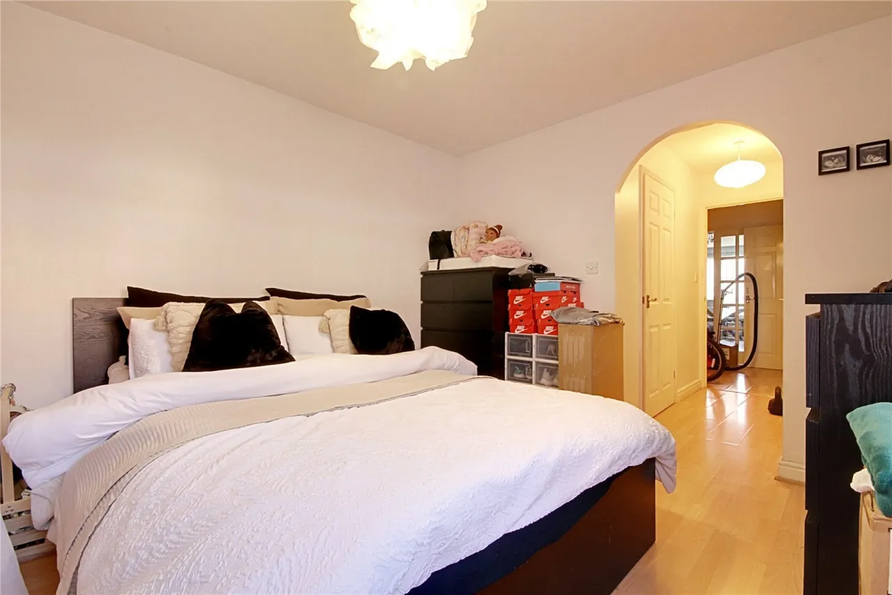 Dundas Mews, Enfield, EN3, photo 9