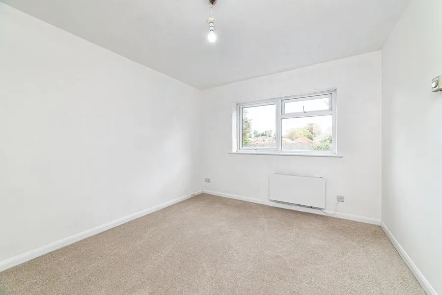 Frescade Crescent, Basingstoke, RG21, photo 7