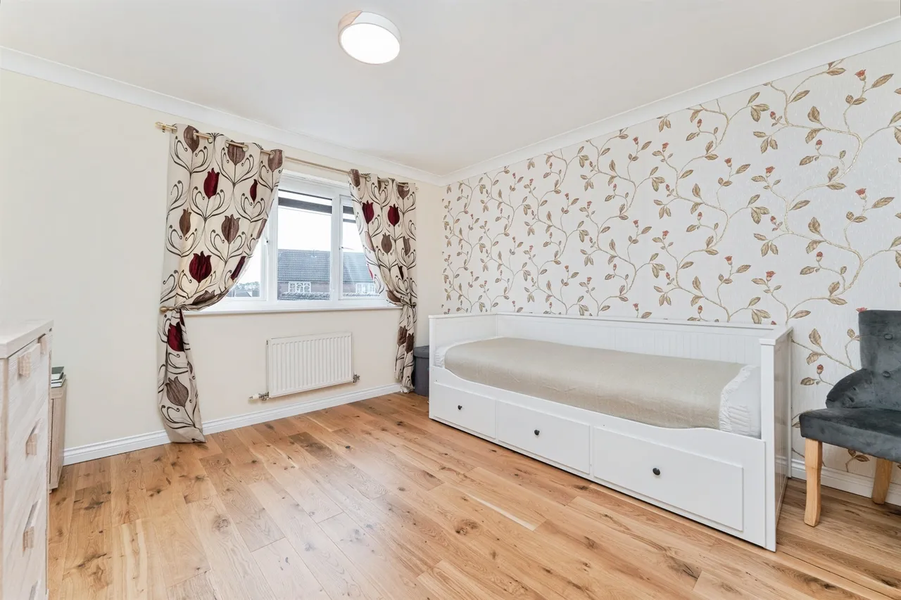 Farriers Gate CHATTERIS, PE16, photo 8