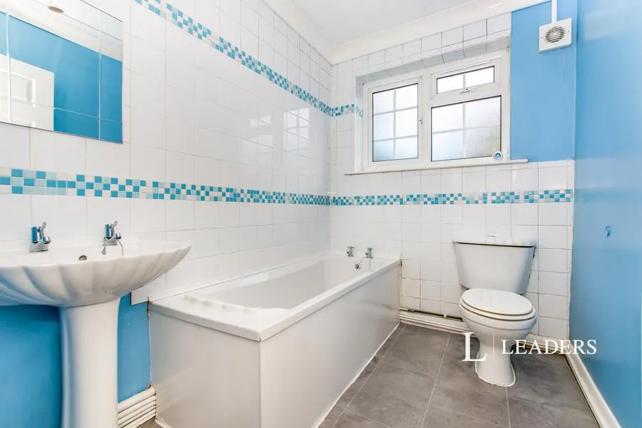 Alder Grove, Boston, PE21, photo 4