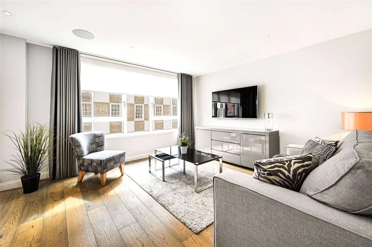 Ashburnham Mews, London, SW1P 4FH, photo 2