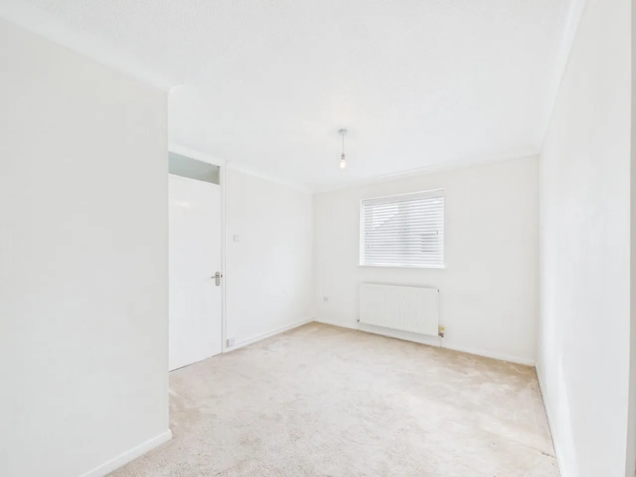 Campion Close, Thornbury, BS35, photo 6