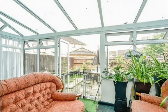 Mayflower Road - Coleview, Swindon, photo 6