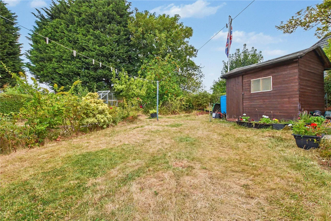 Dean Hall Close, Morley, LS27, photo 10