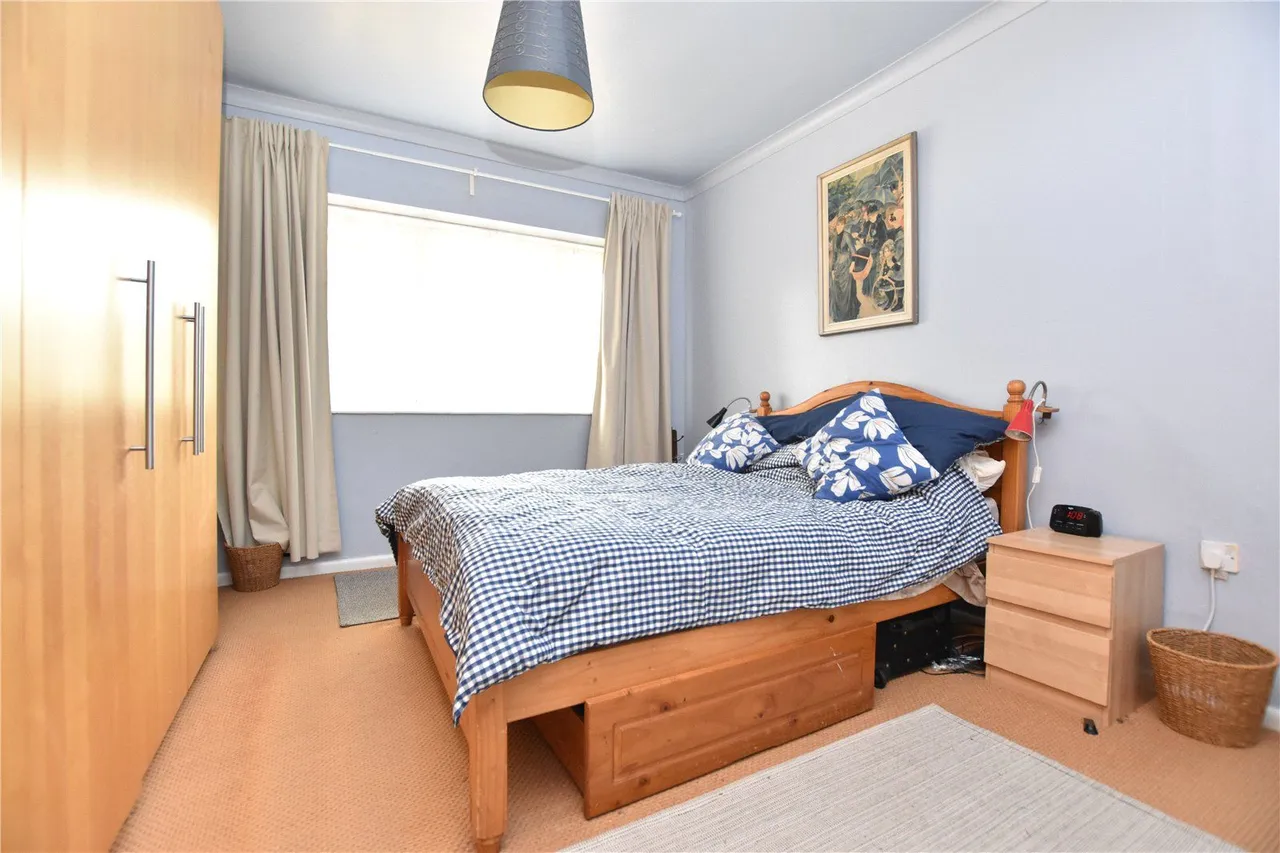 Dean Hall Close, Morley, LS27, photo 7