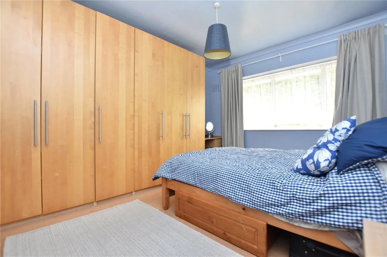 Dean Hall Close, Morley, LS27, photo 6