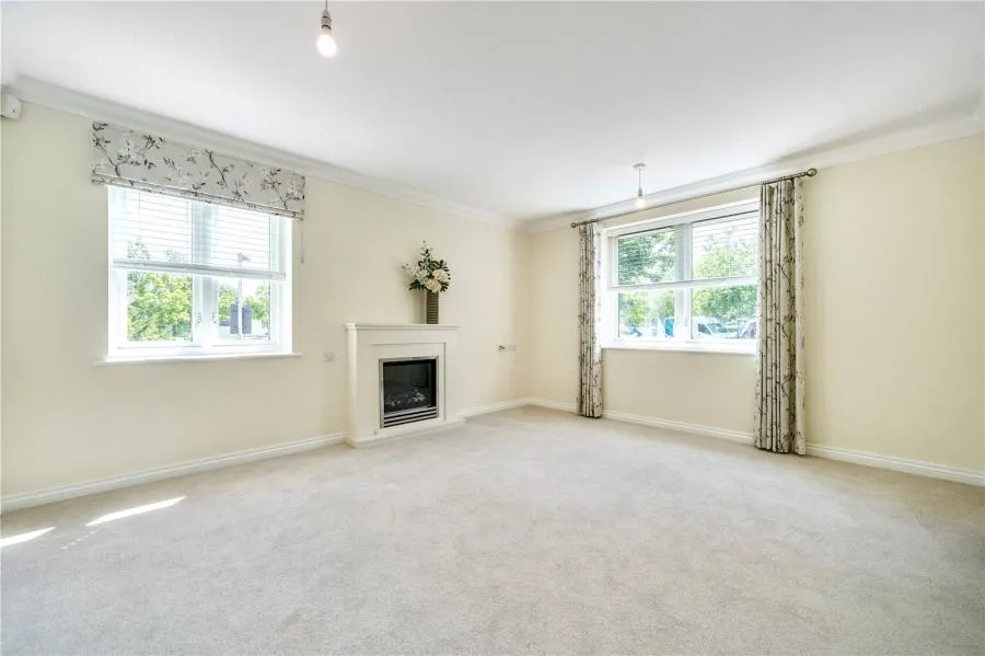 Yeats Lodge, Thame, OX9, photo 6