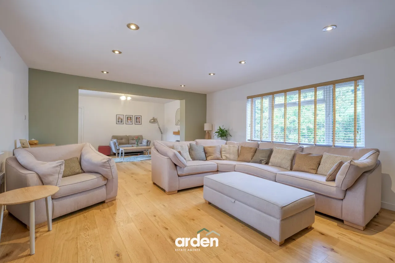 The Ridgeway, Astwood Bank, B96, photo 3