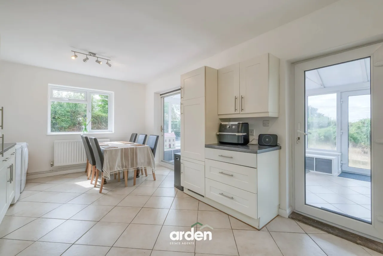 The Ridgeway, Astwood Bank, B96, photo 5