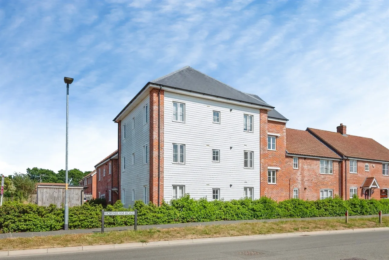 2 bed flat for sale, Smedley Close, North Walsham, NR28