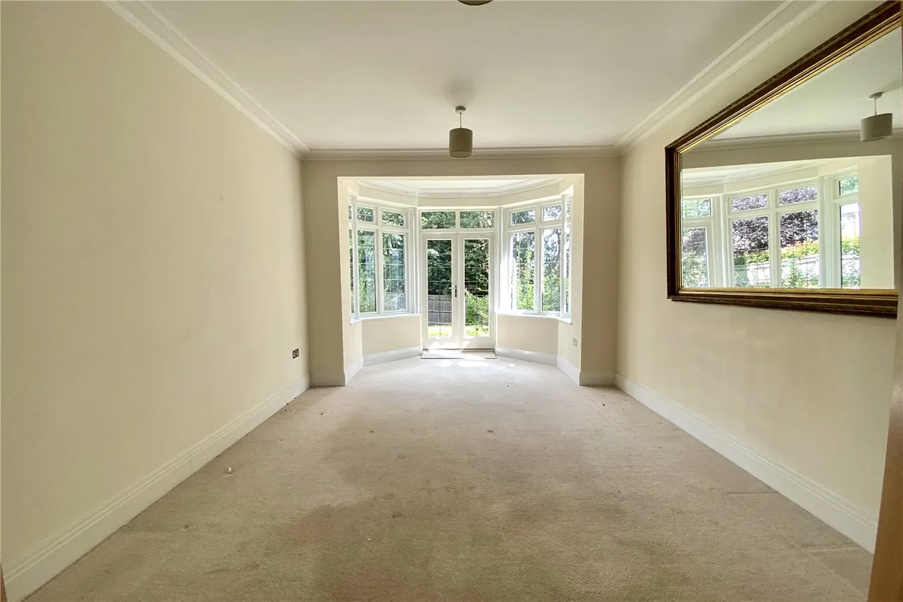 Park Grove, Knotty Green, Beaconsfield, HP9, photo 6