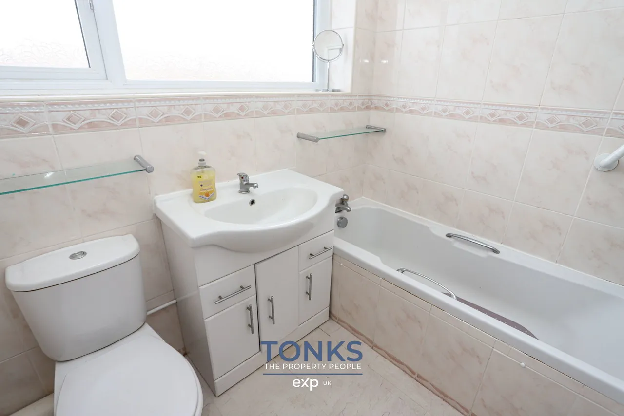 Mogul Lane, Halesowen, B63, photo 20