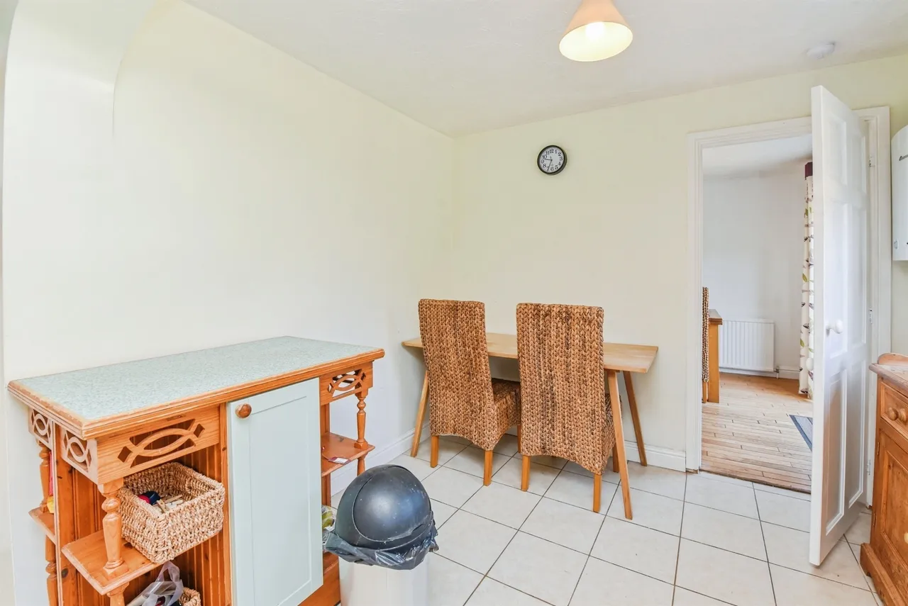 Holly Court, Frome, BA11, photo 6