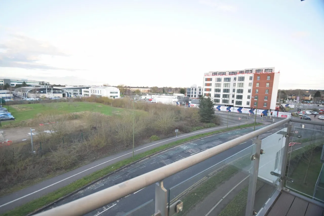 Parkhouse Court, Hatfield, AL10, photo 8