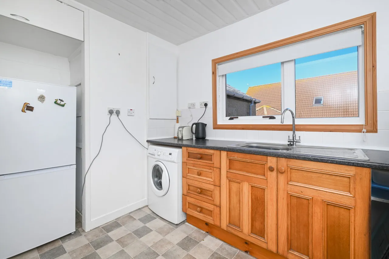 Seaview Cottage, Hamnavoe, Shetland, ZE2 9LA, photo 11