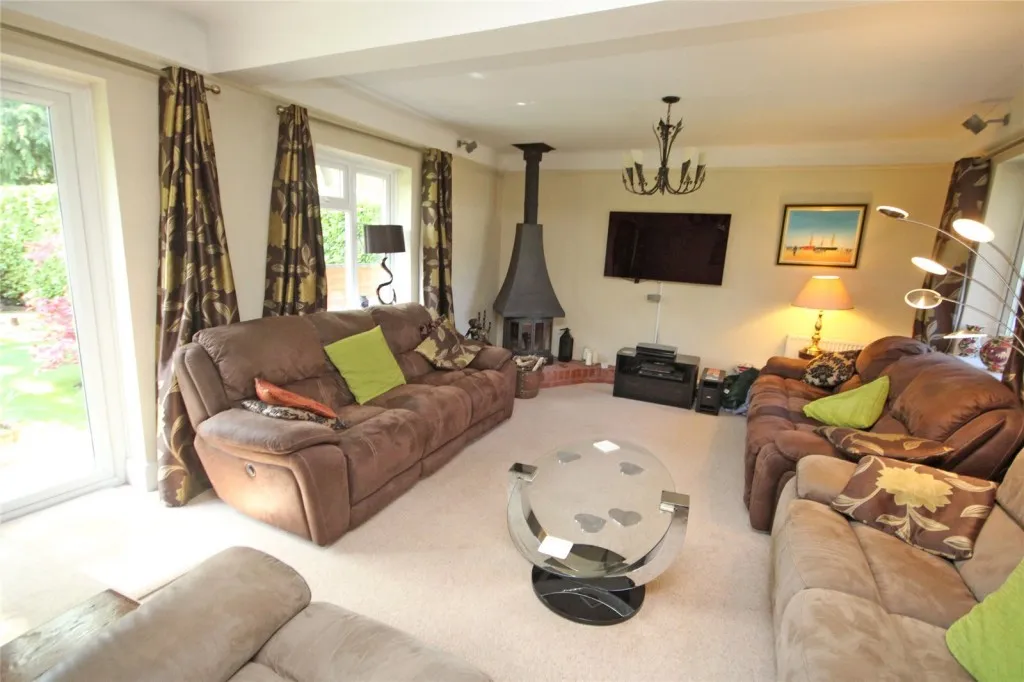 New Milton, Hampshire, photo 5