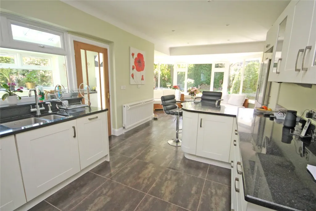 New Milton, Hampshire, photo 6