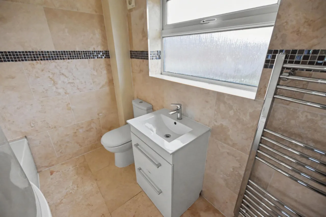 Nairn Road, Stamford, PE9, photo 9