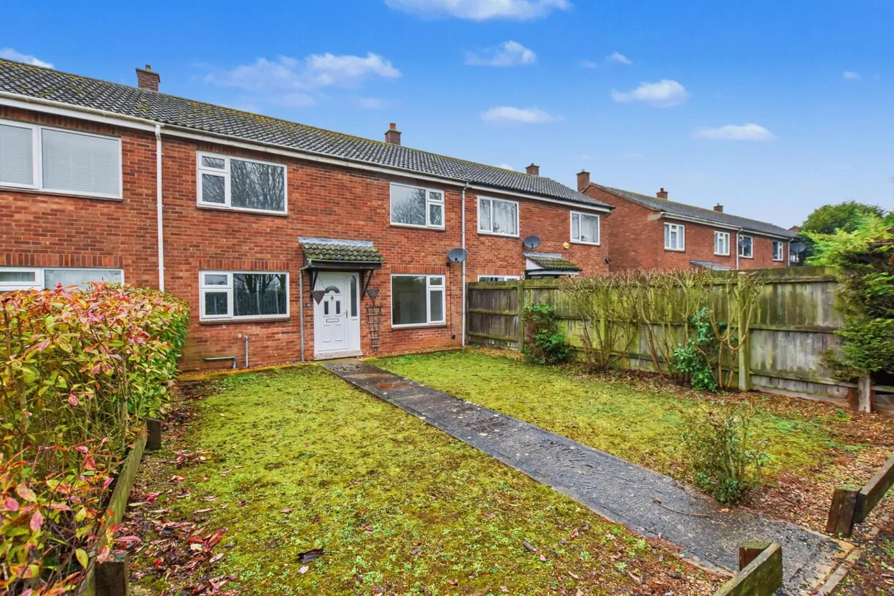 3 bed house for sale, Nairn Road, Stamford, PE9