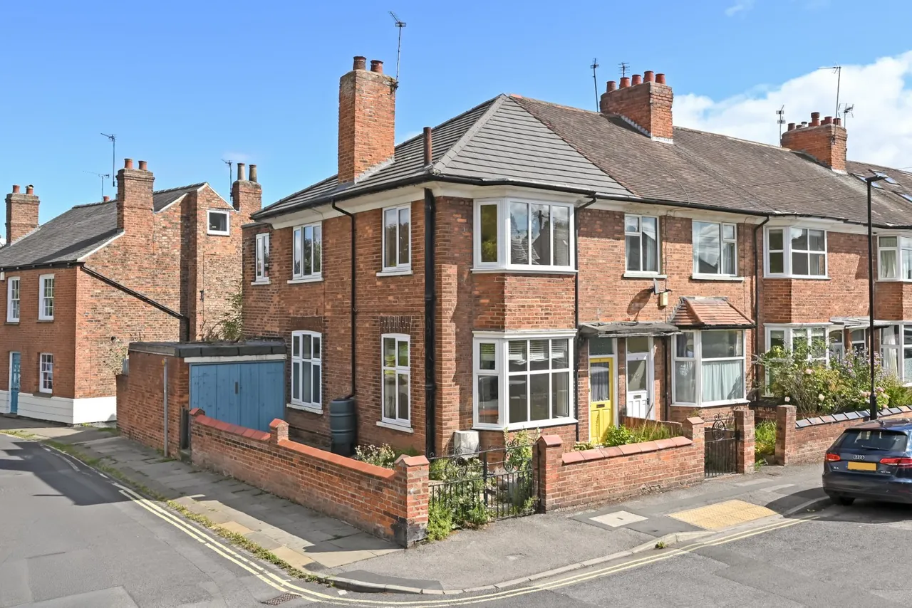 3 bed house for sale, Main Avenue, Heworth, YO31