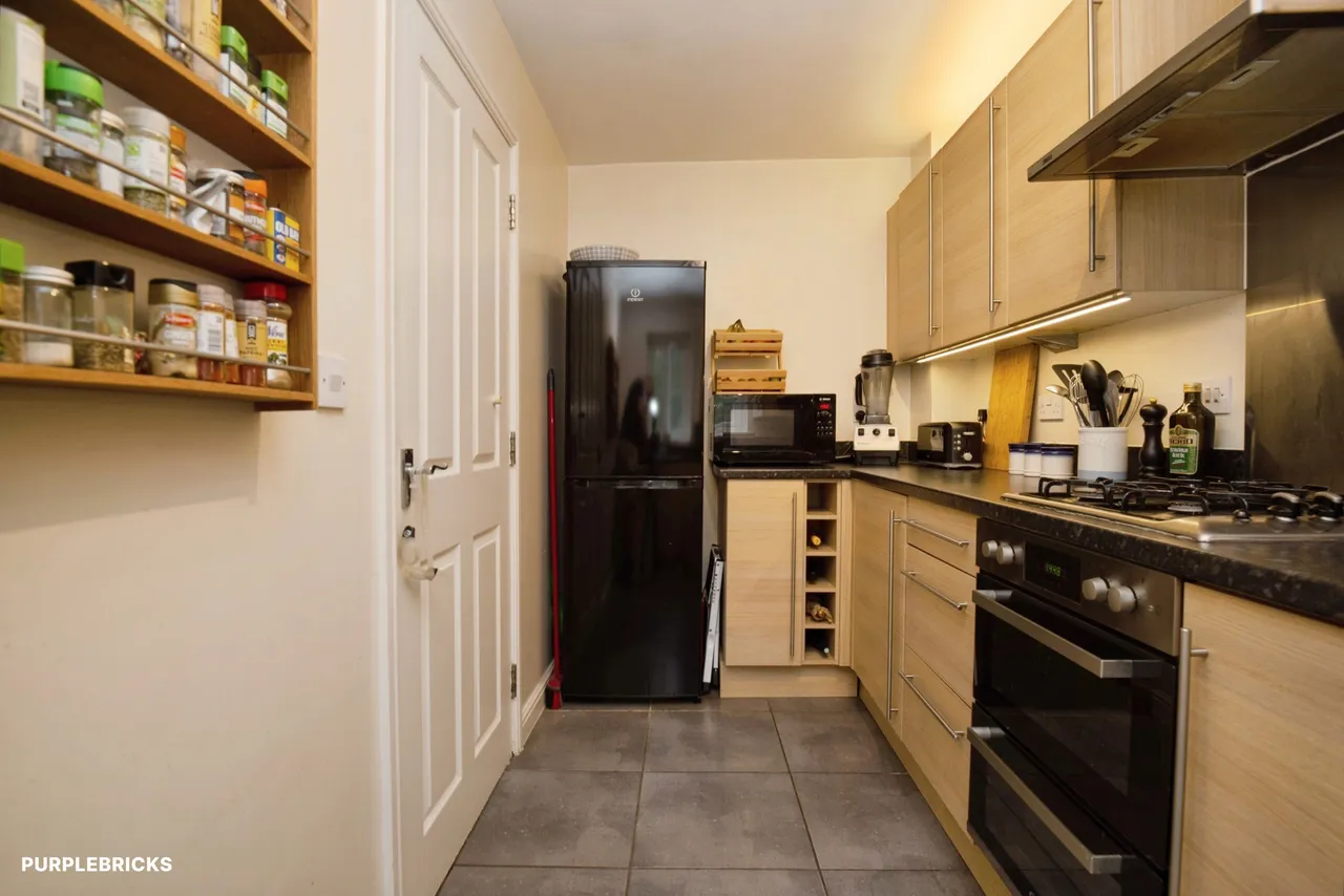 Whitworth Square, Cardiff, CF14, photo 9