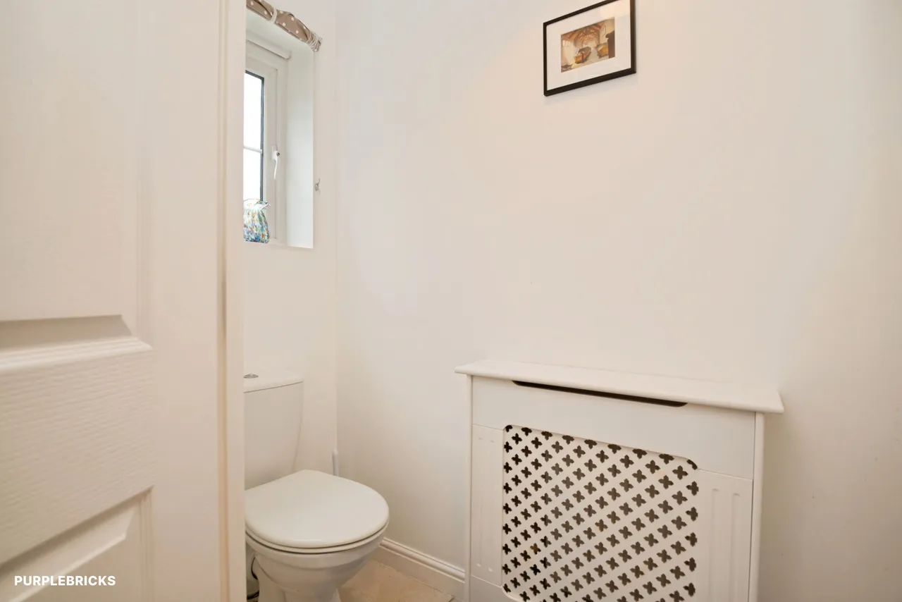 Whitworth Square, Cardiff, CF14, photo 27