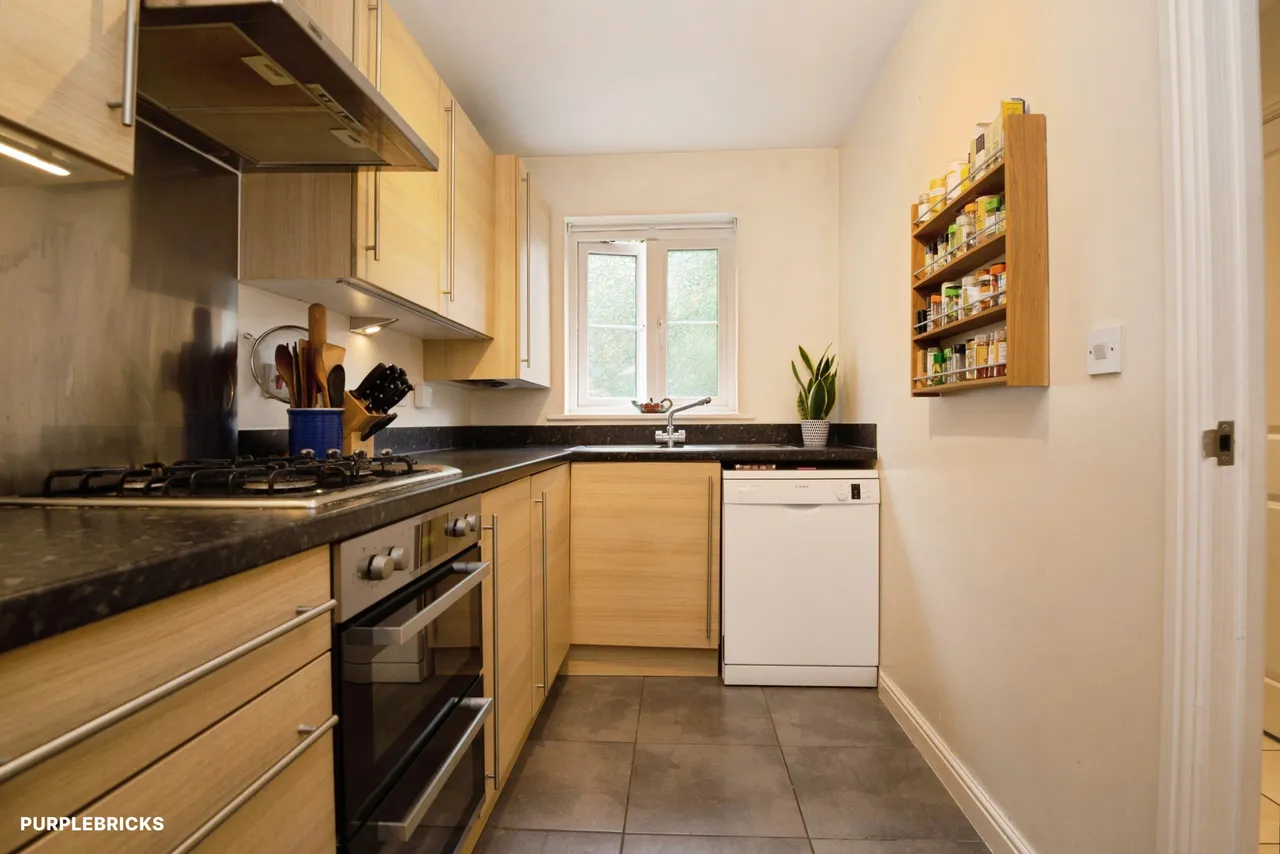 Whitworth Square, Cardiff, CF14, photo 8