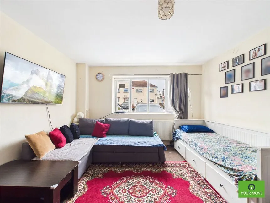 The Drive, Collier Row, Romford, RM5, photo 4