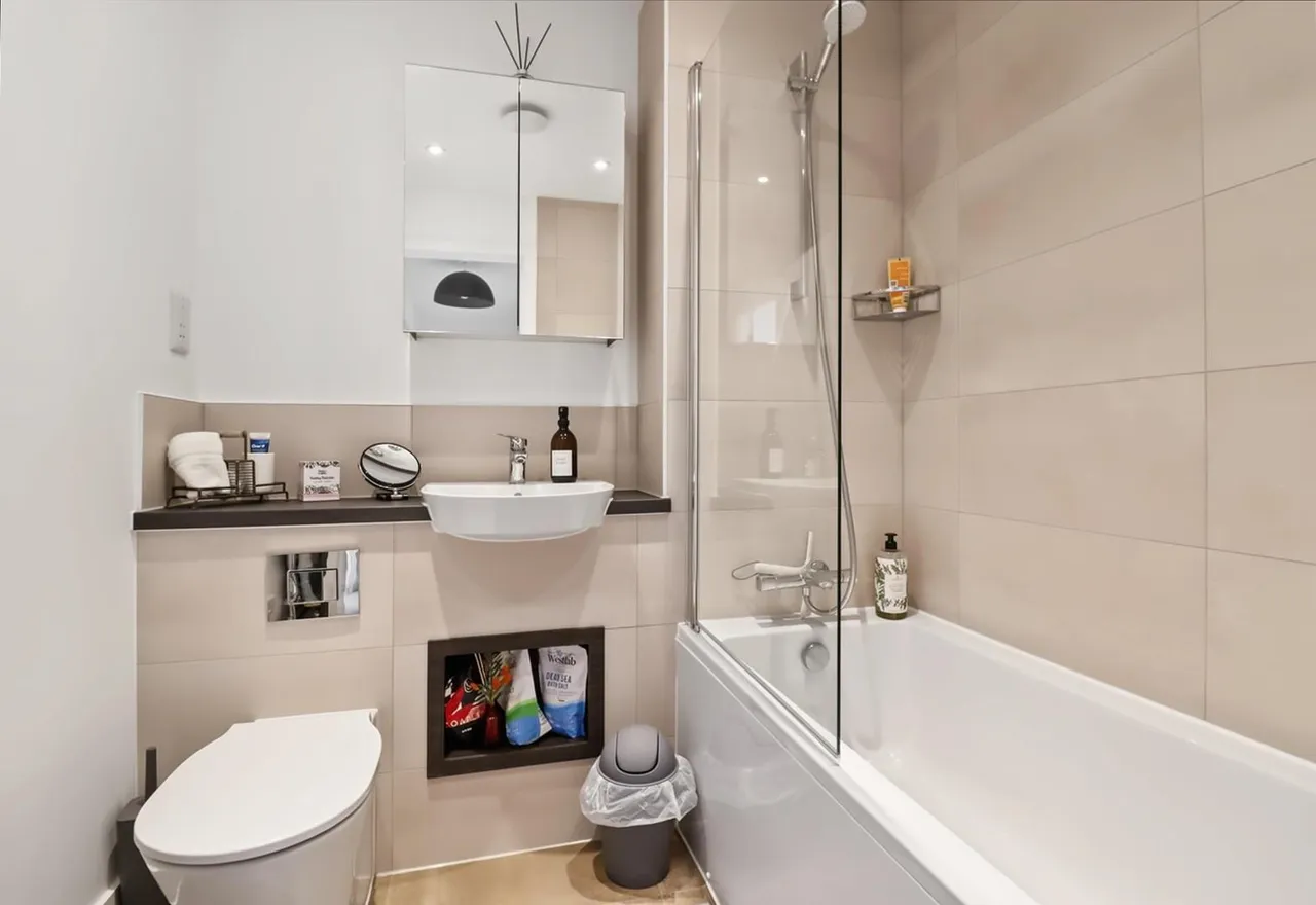 Ash Road, Fordham, CB7, photo 14