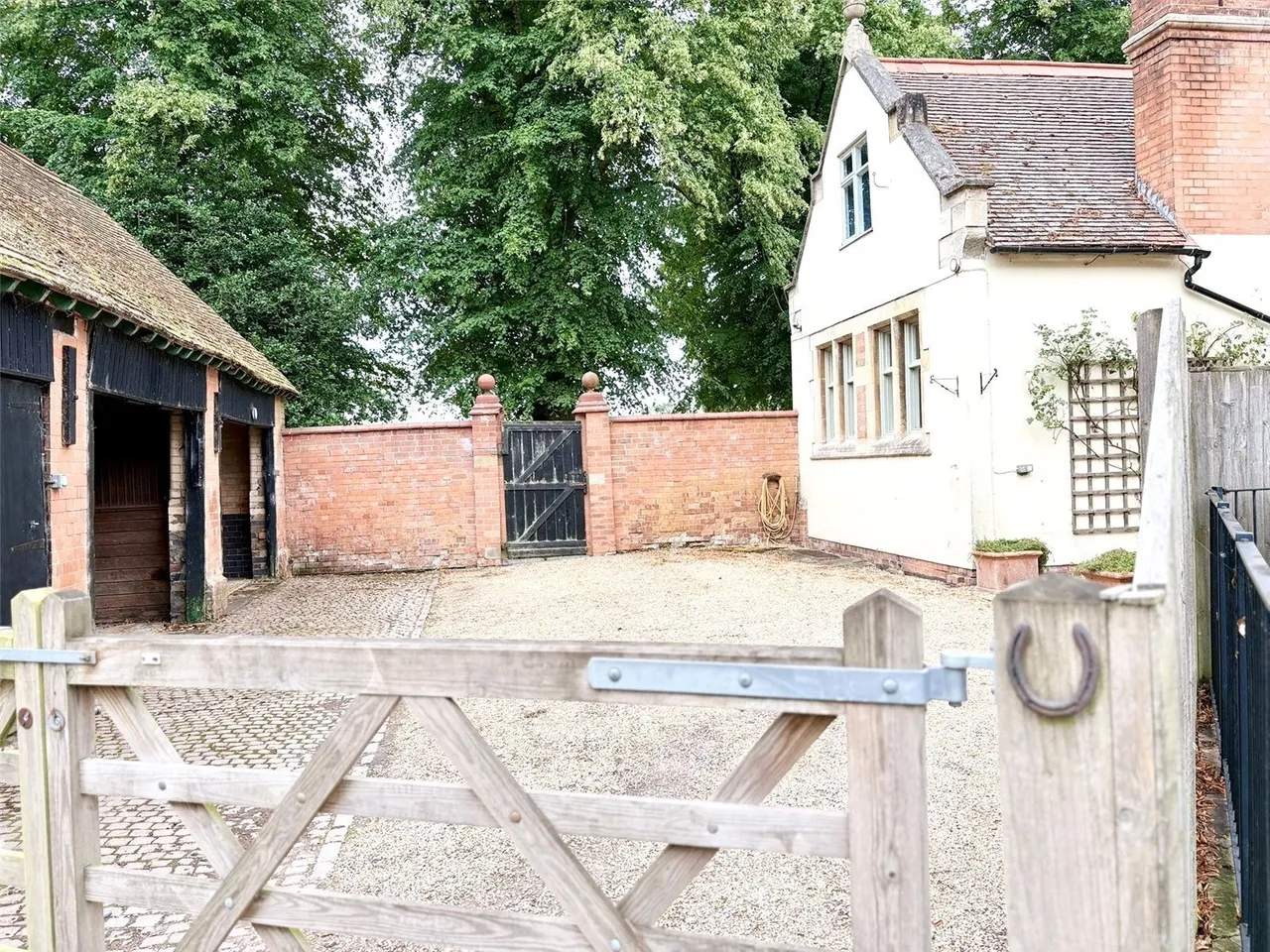 Caldecote Hall Drive, Caldecote, CV10, photo 21
