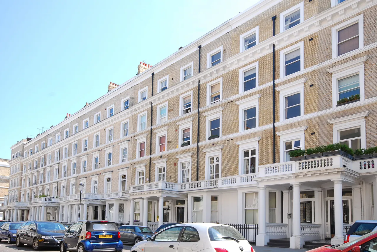 2 bed flat for sale — Flat 5, 39 Elvaston Place, London