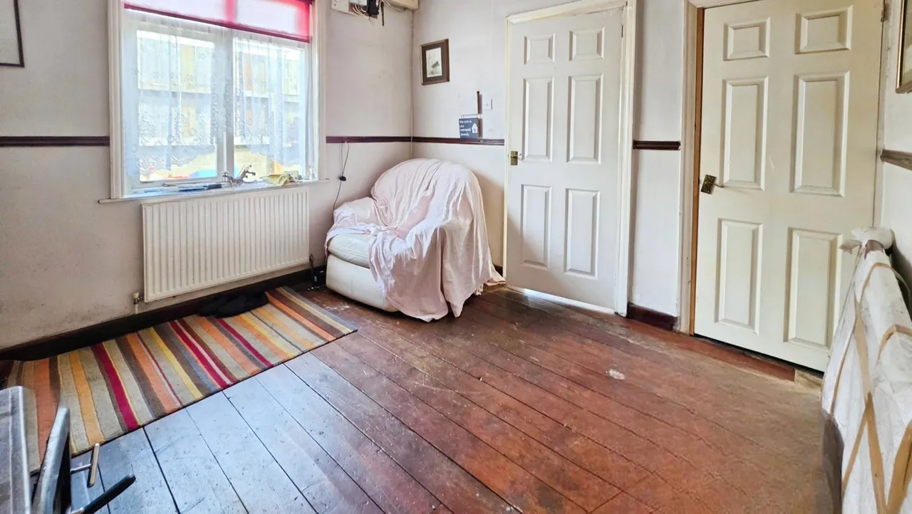 Wyndham Crescent, Bridgend, CF31 3DN, photo 4