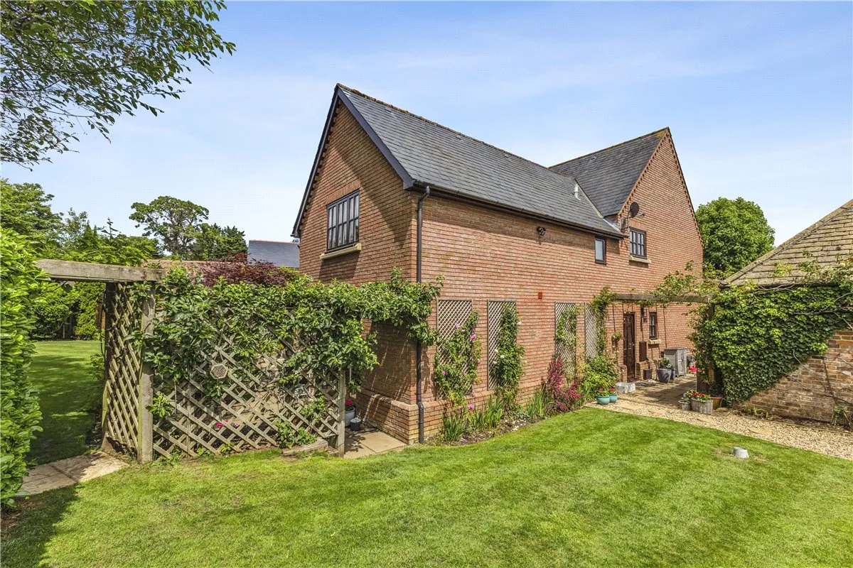 Netherstreet, Bromham, SN15, photo 22