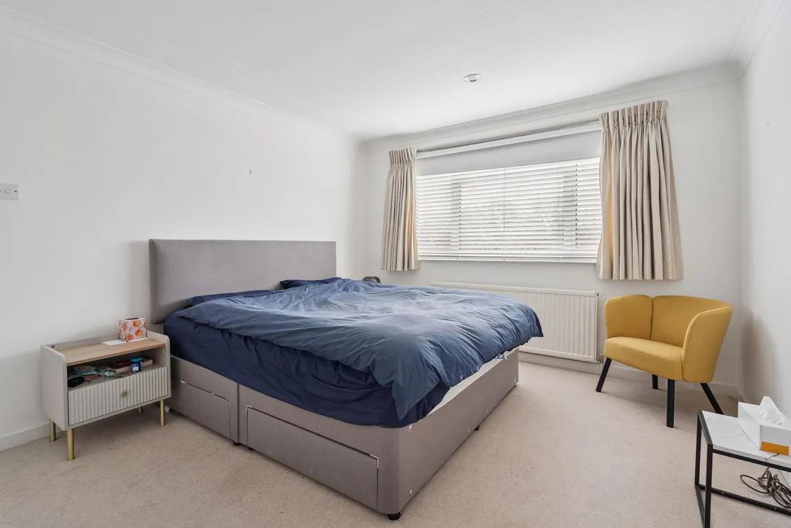 Pinner, HA5, photo 10