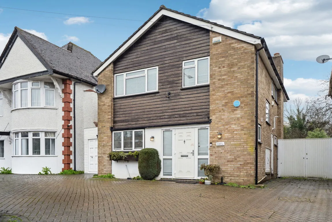 Pinner, HA5, photo 19