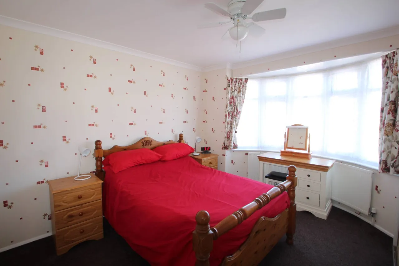 Madison Crescent, Bexleyheath, Kent, DA7, photo 10