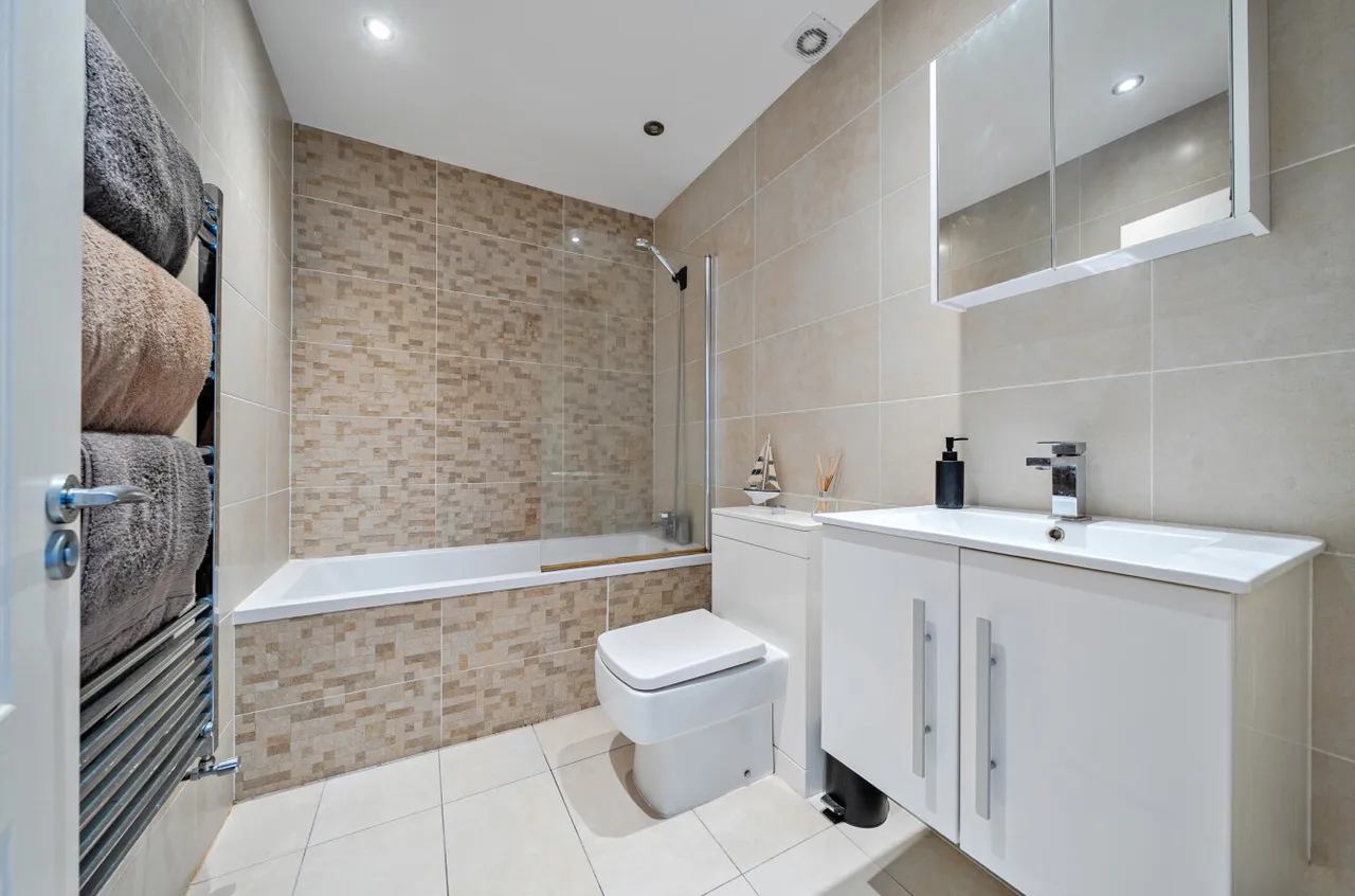 Chapel Road, Worthing, BN11, photo 5