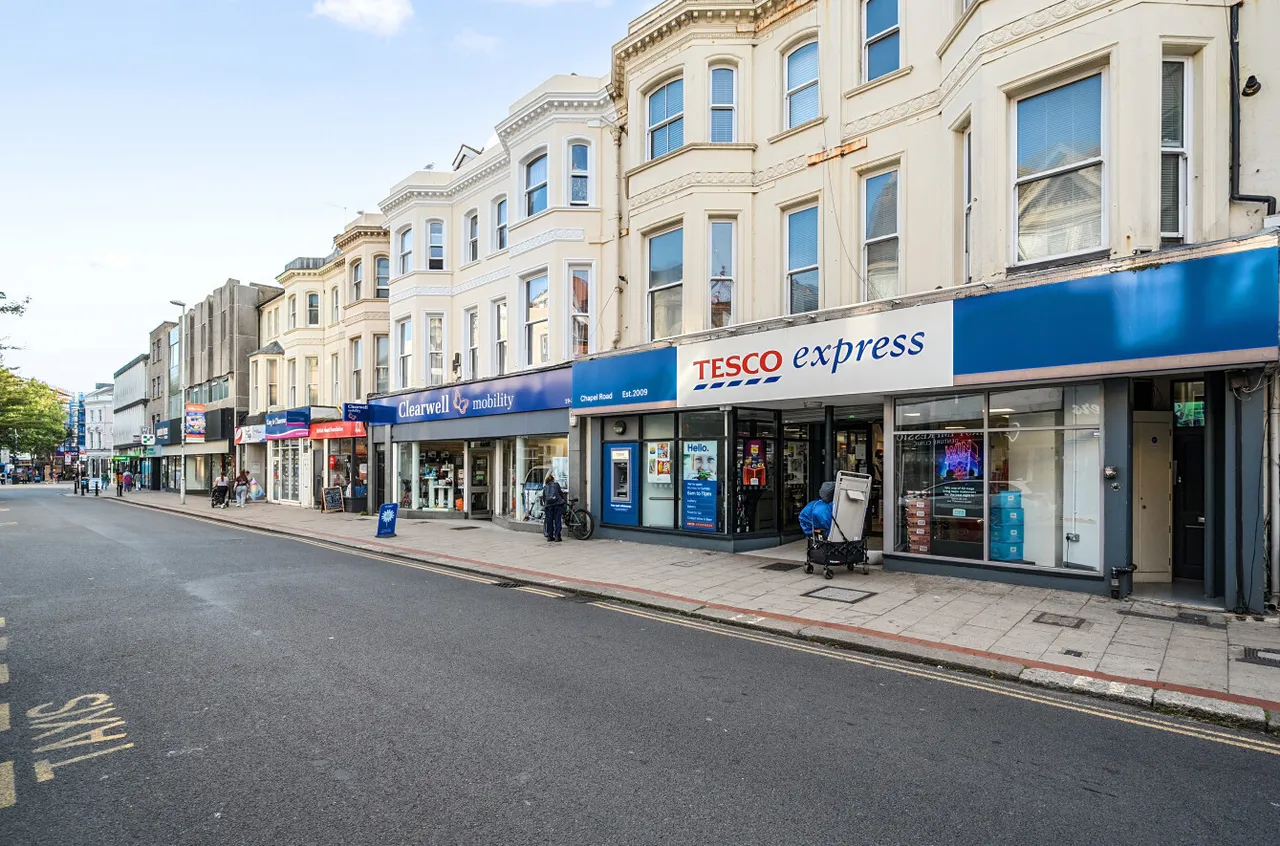 Chapel Road, Worthing, BN11, photo 11