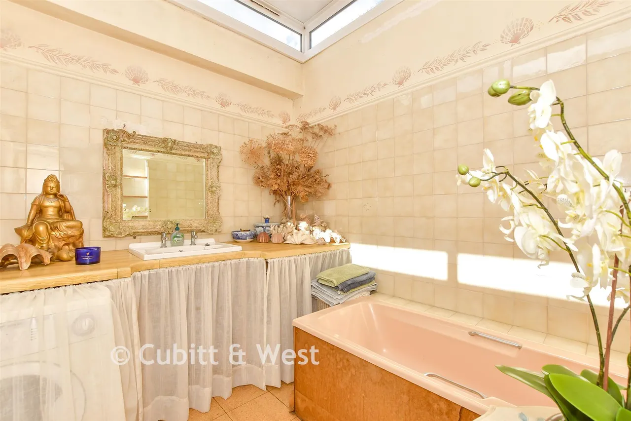 Maisemore Gardens, Emsworth, PO10, photo 11