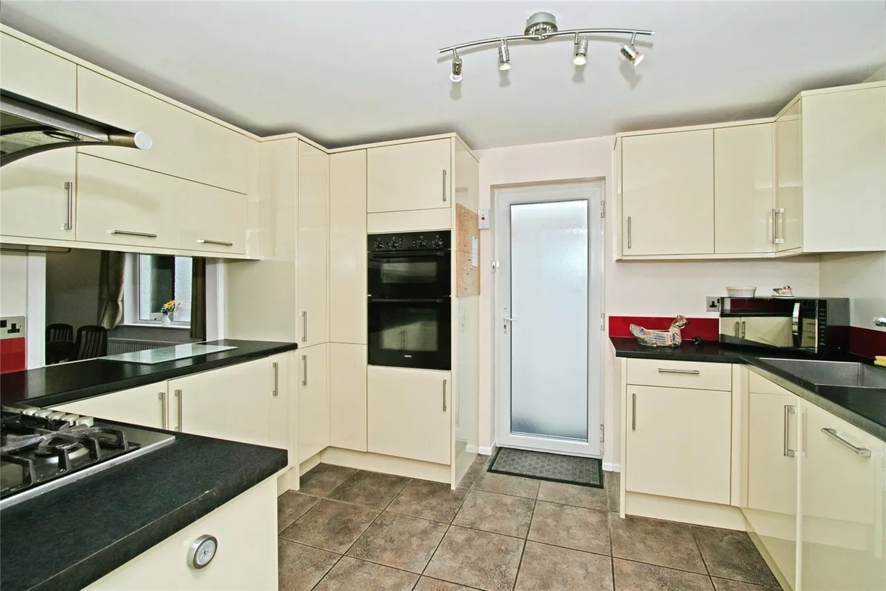 Springfield Way, Threemilestone, TR3, photo 2
