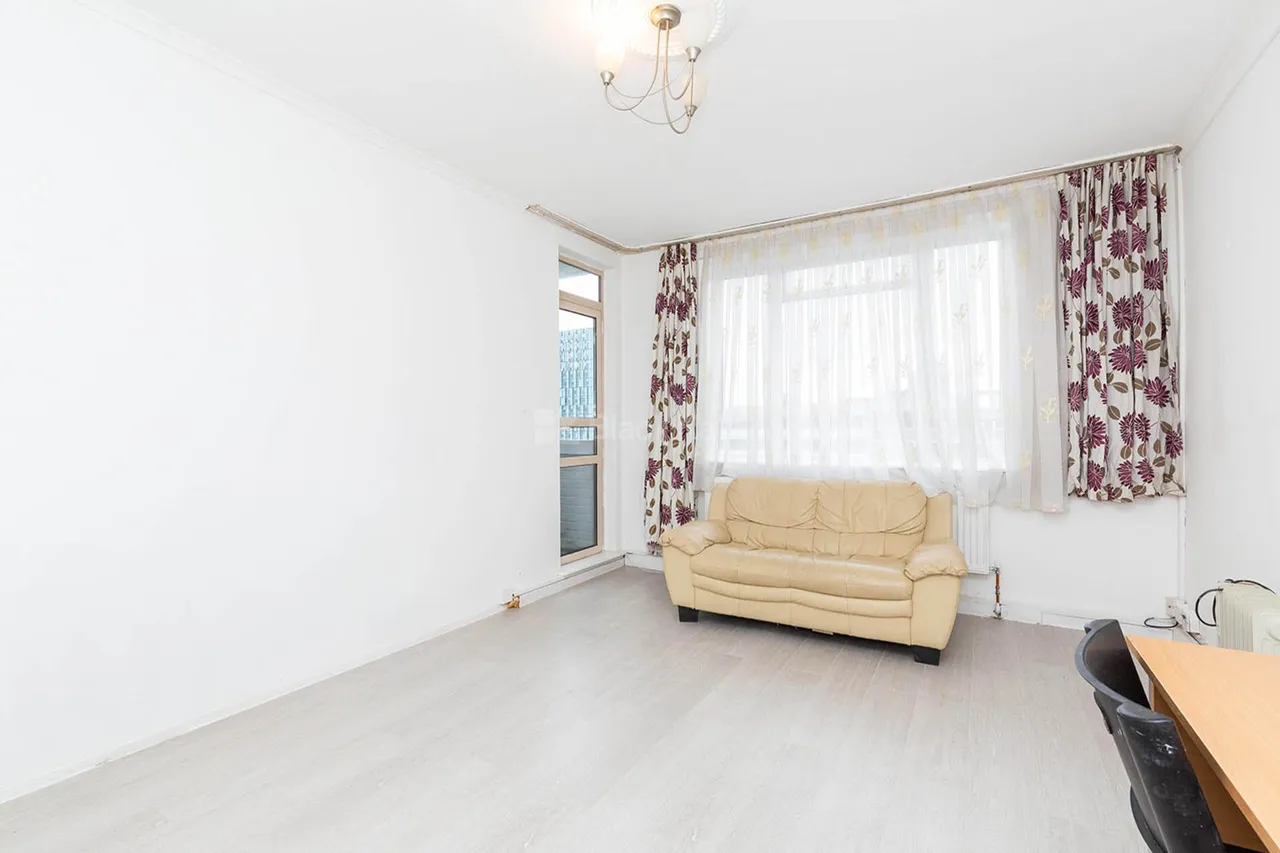 3 bed flat to rent, Collier Street, N1