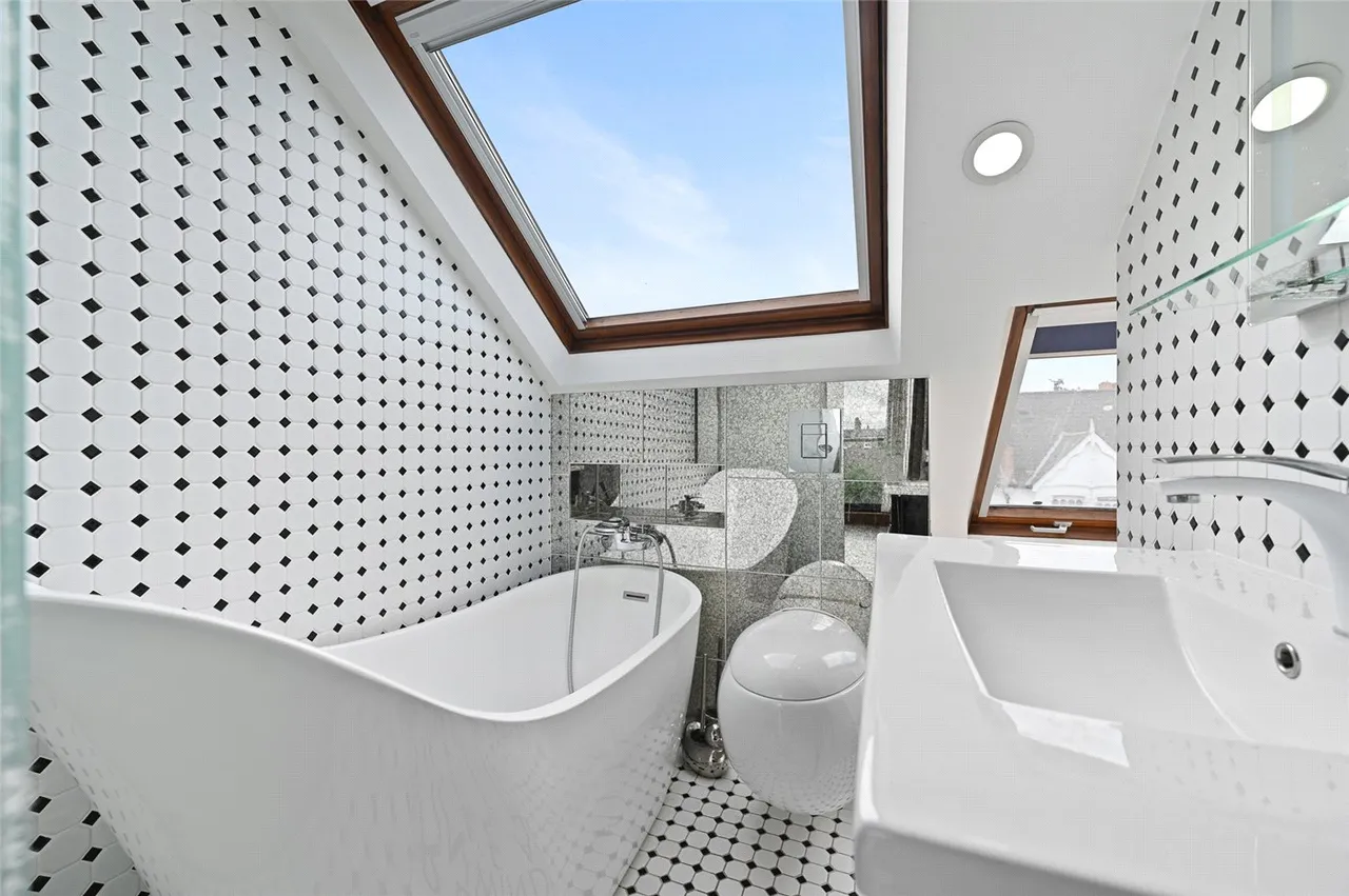 Thorpebank Road, London, W12, photo 10