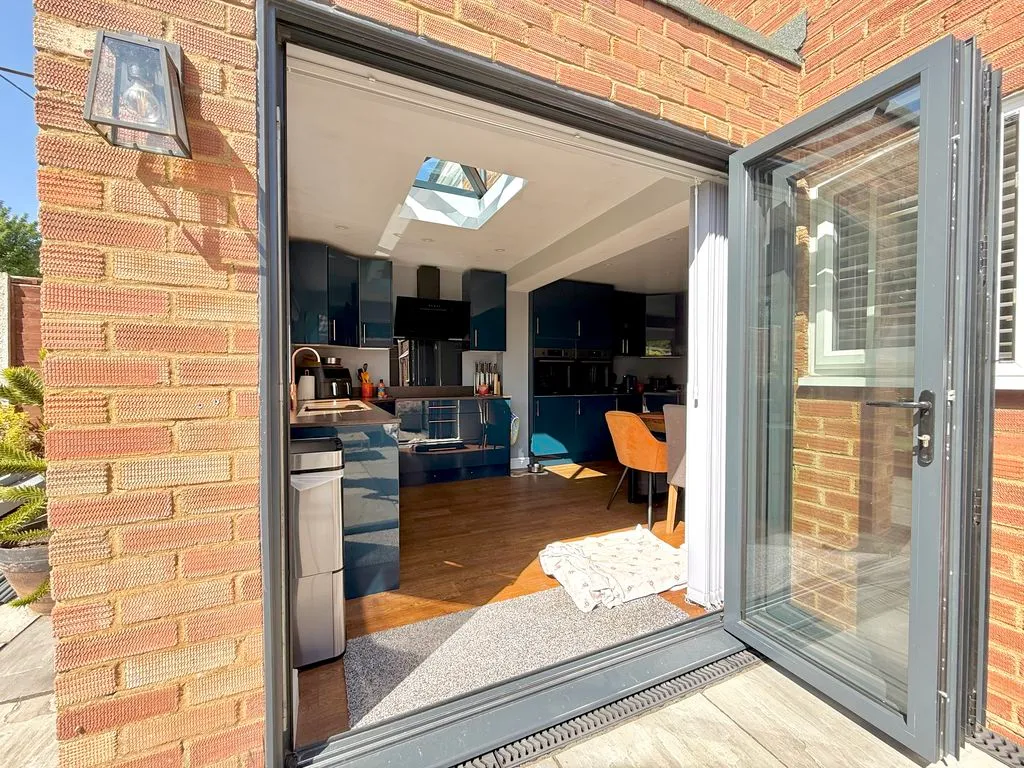 Fairfield Road, Dunstable LU5 4JT, photo 18