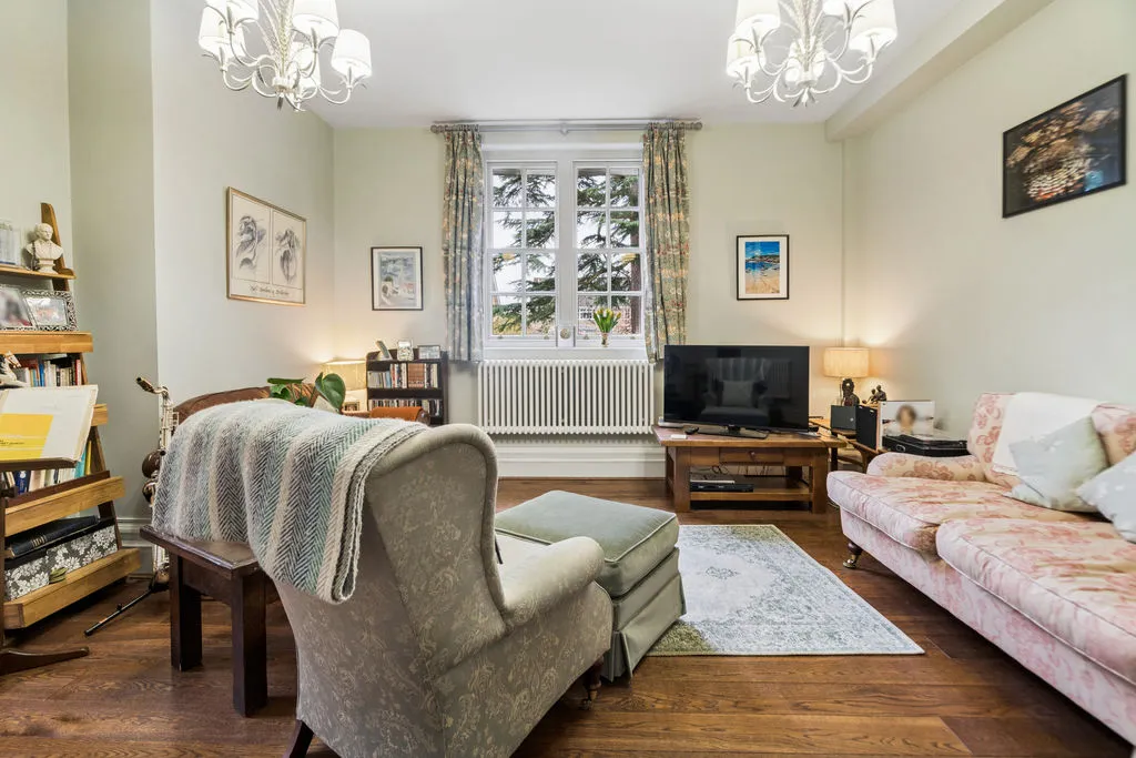 Liston Road, Marlow SL7 1AS, photo 4