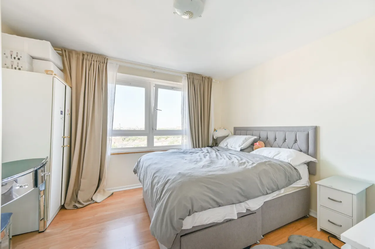 10b Stuart Tower, 105 Maida Vale, London, photo 3