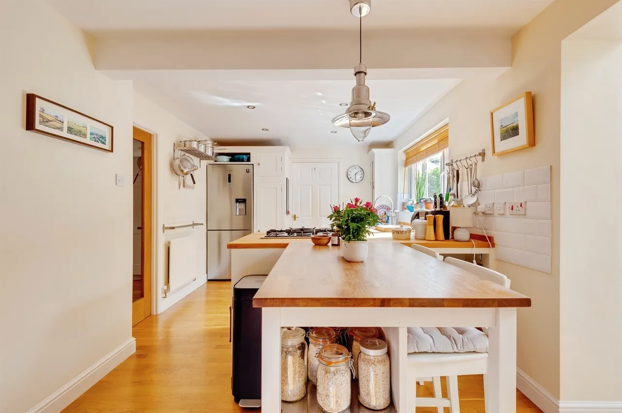 Bridgewater Grange, Preston Brook, WA7, photo 8
