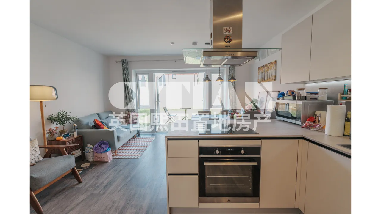 Longhoughton Avenue, Western, DA10, photo 5