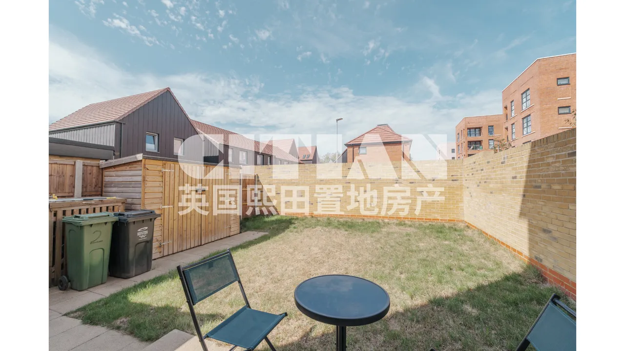 Longhoughton Avenue, Western, DA10, photo 15