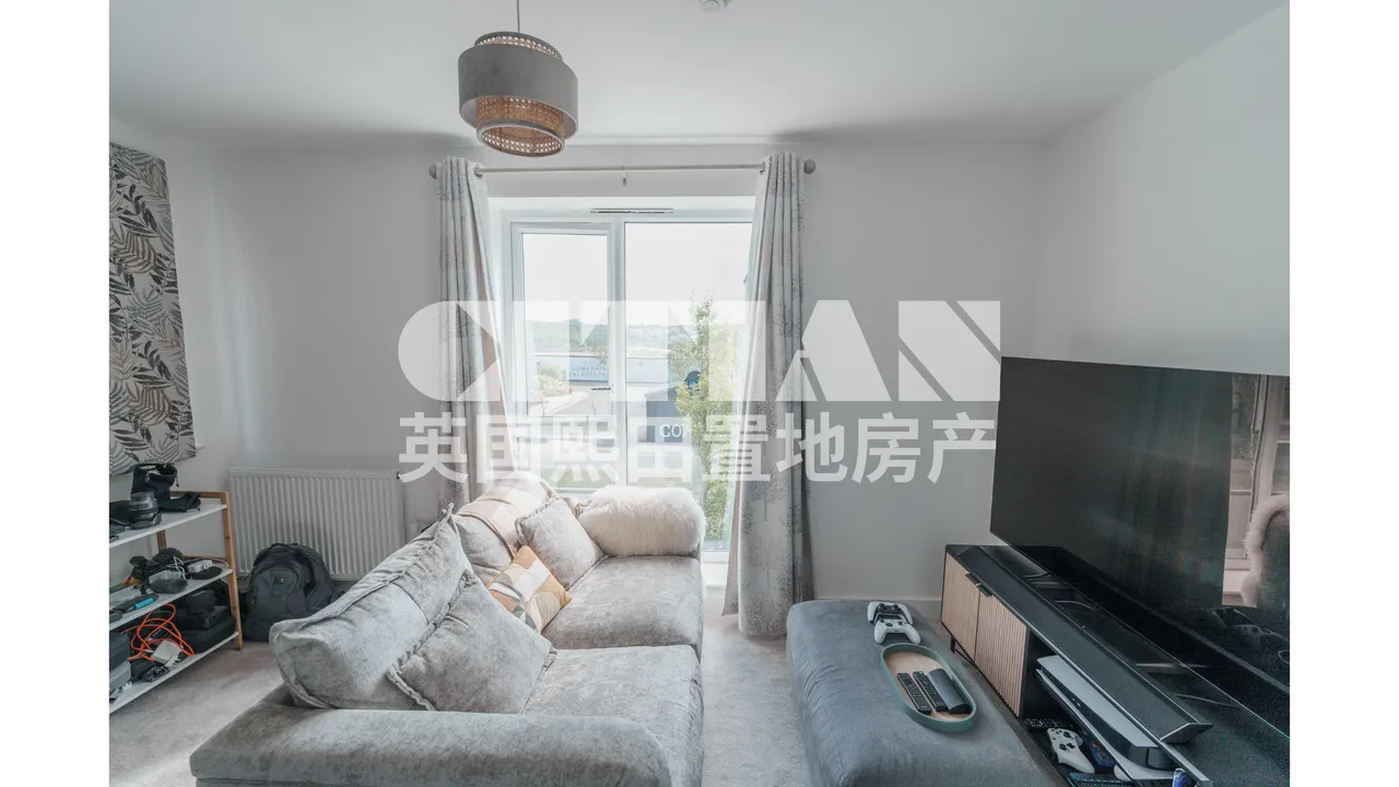 Longhoughton Avenue, Western, DA10, photo 11