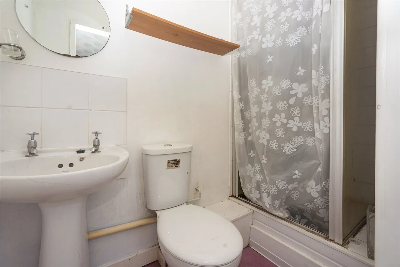 Caernarfon Road, Bangor, LL57, photo 10